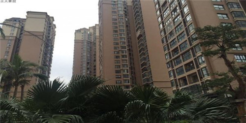 火锅店圆形前台设计，火锅店圆桌图片